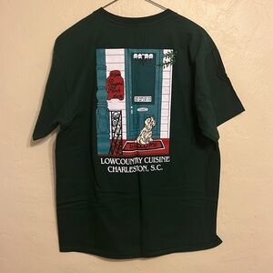 Poogan’s Porch t-shirt, dark green, unisex size medium